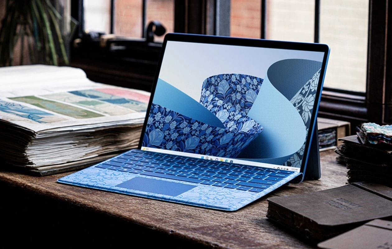 Microsoft Surface Pro 9 Liberty Edition 壁纸就在这里，立即下载！