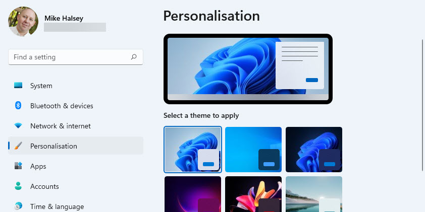 在Windows 11中使用桌面主题