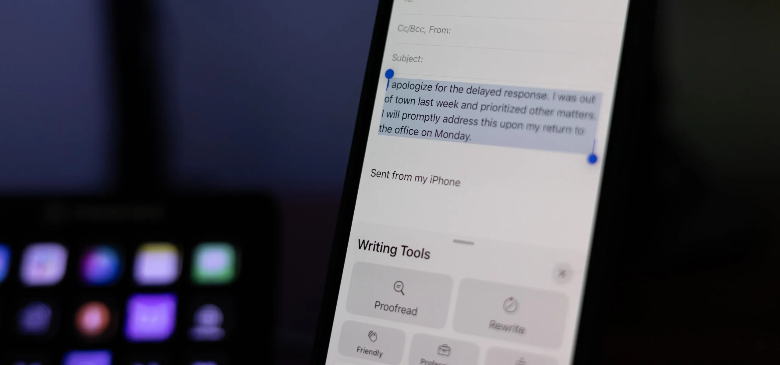 通过iPhone上iOS 18的最新邮件功能彻底改变收件箱