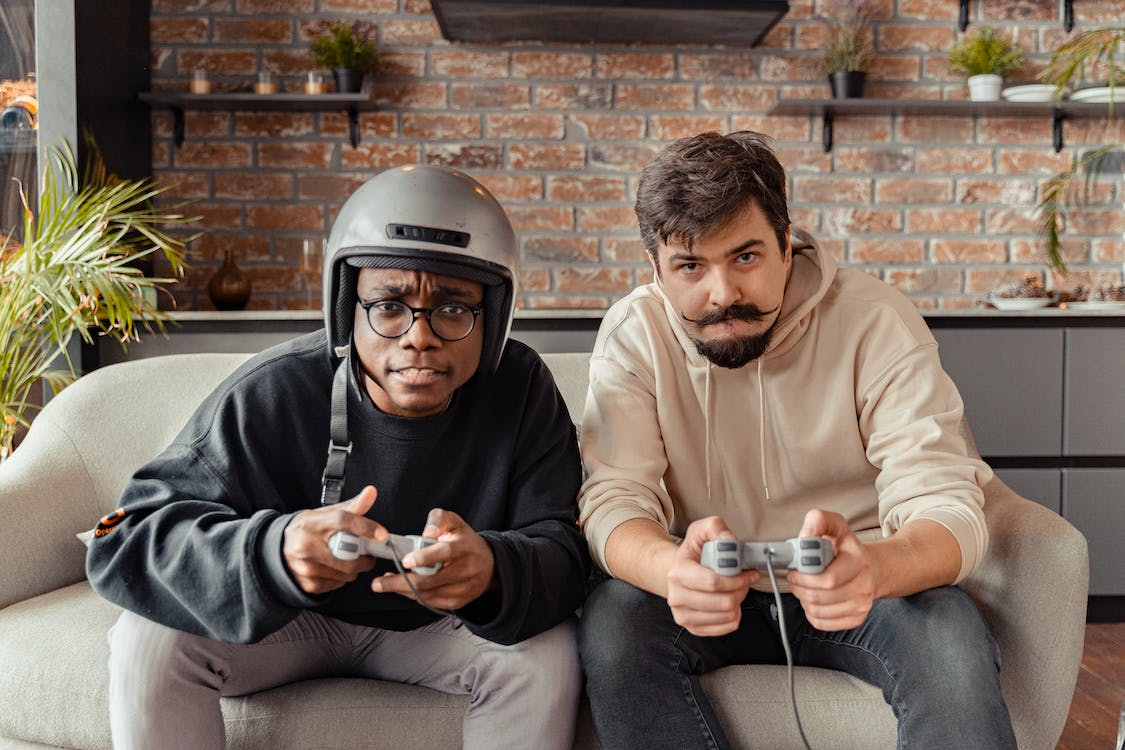 Monster Hunter现在假GPS：在iPhone上使用操纵杆的欺骗位置