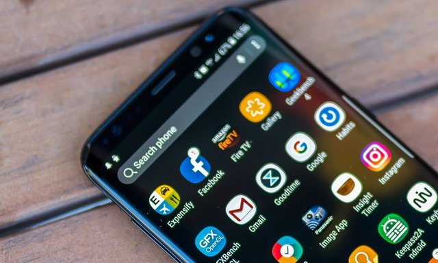 如何激活Galaxy S8上的应用程序抽屉按钮