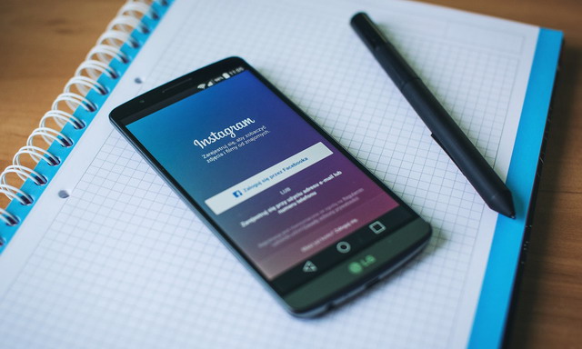 如何在Instagram上隐藏订户数量