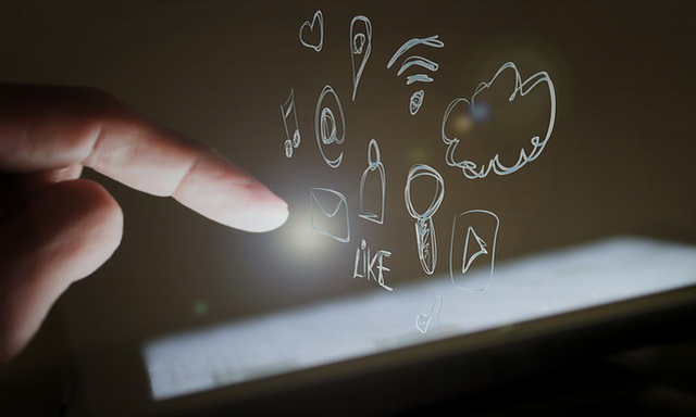 如何轻松地将数据传输到新的Android手机