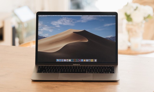 如何在MacBook Air上调整键盘亮度